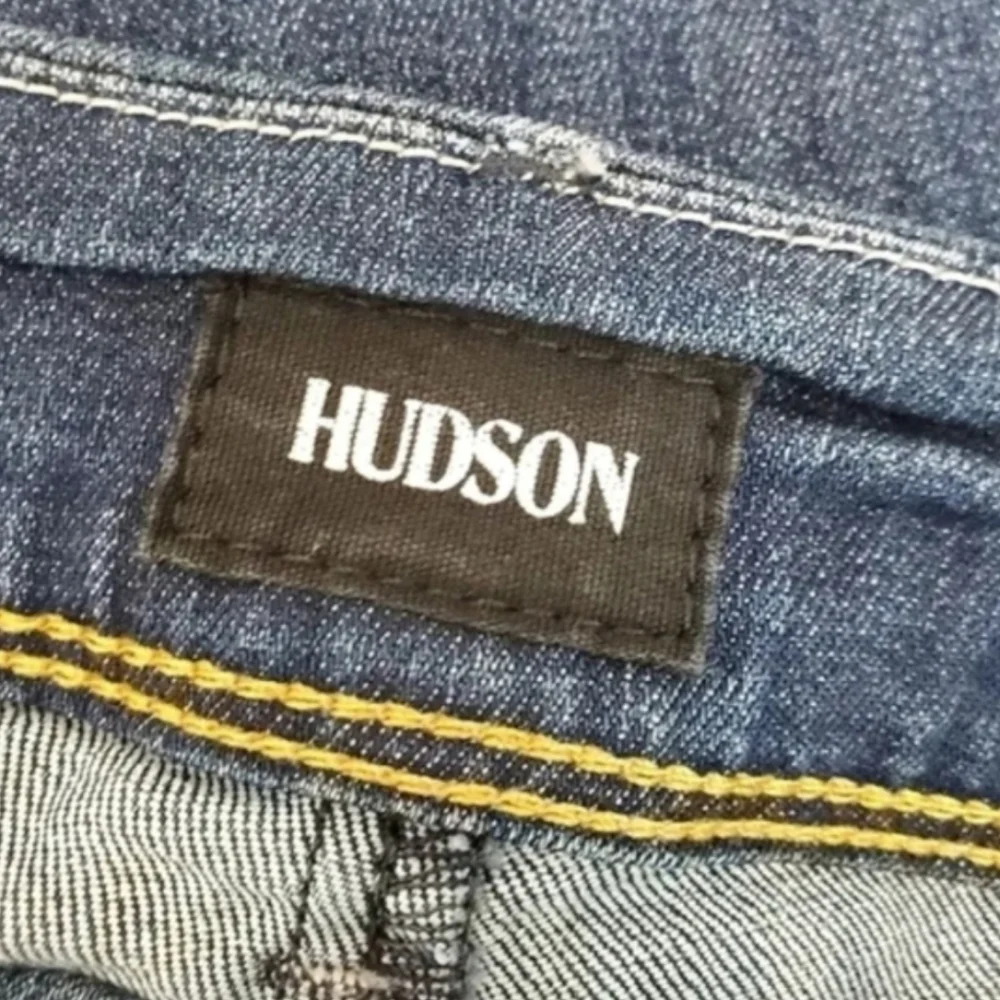 Hudson Collin flap Mid-Rise Skinny Jean